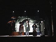 Neuer Brandner Kaspar feiertte fulminante Uraufführung im Münchner Künstlerhaus